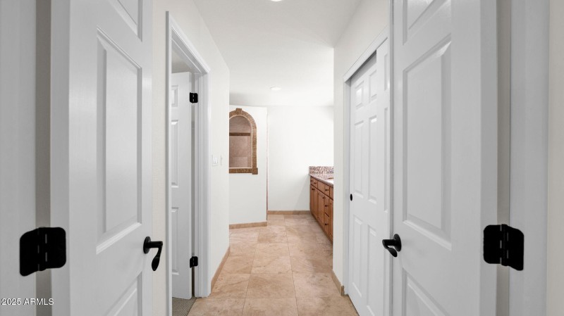 25-web-or-mls-P1119605