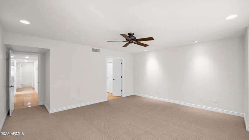 27-web-or-mls-P1119599