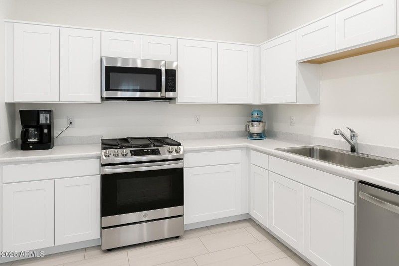 ChatGPT Image Oct 19, 2025, 08_13_16 AM