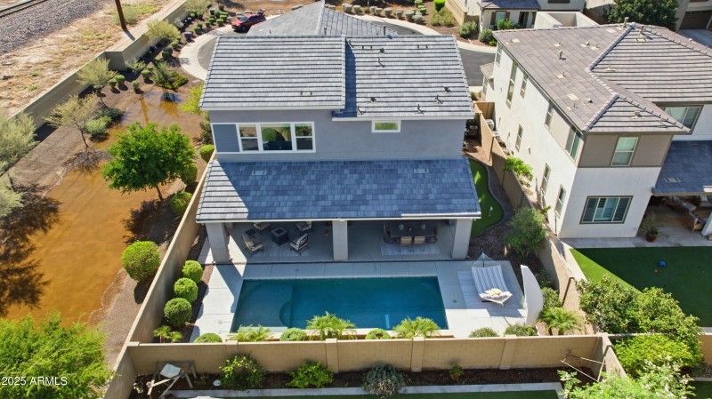 DJI_20251019013728_0008_D