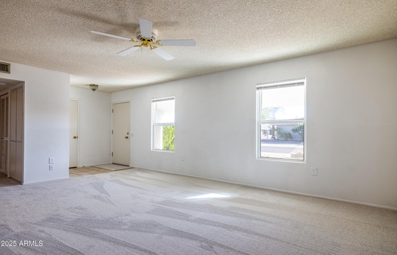 10845 W Pineaire Dr, Sun City, AZ 85351