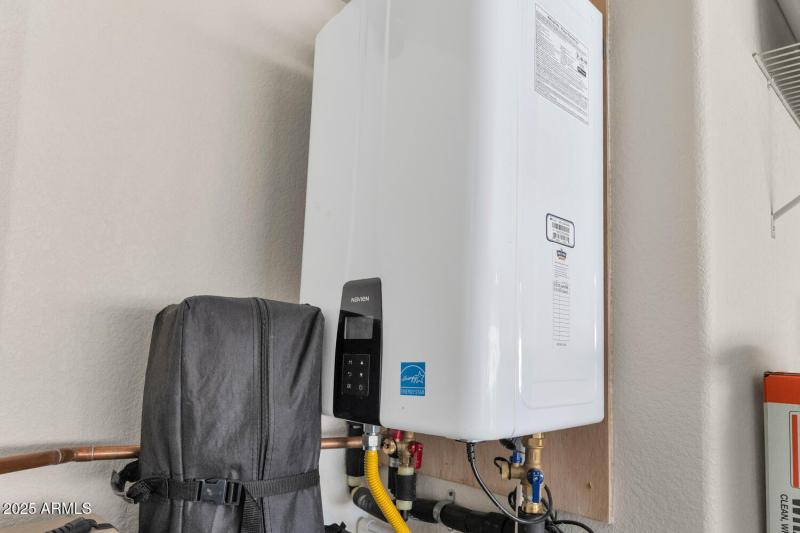 Gas Tankless Hot Water Heater