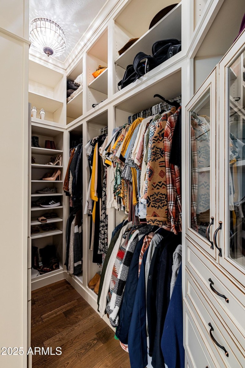 Master Closet One Side