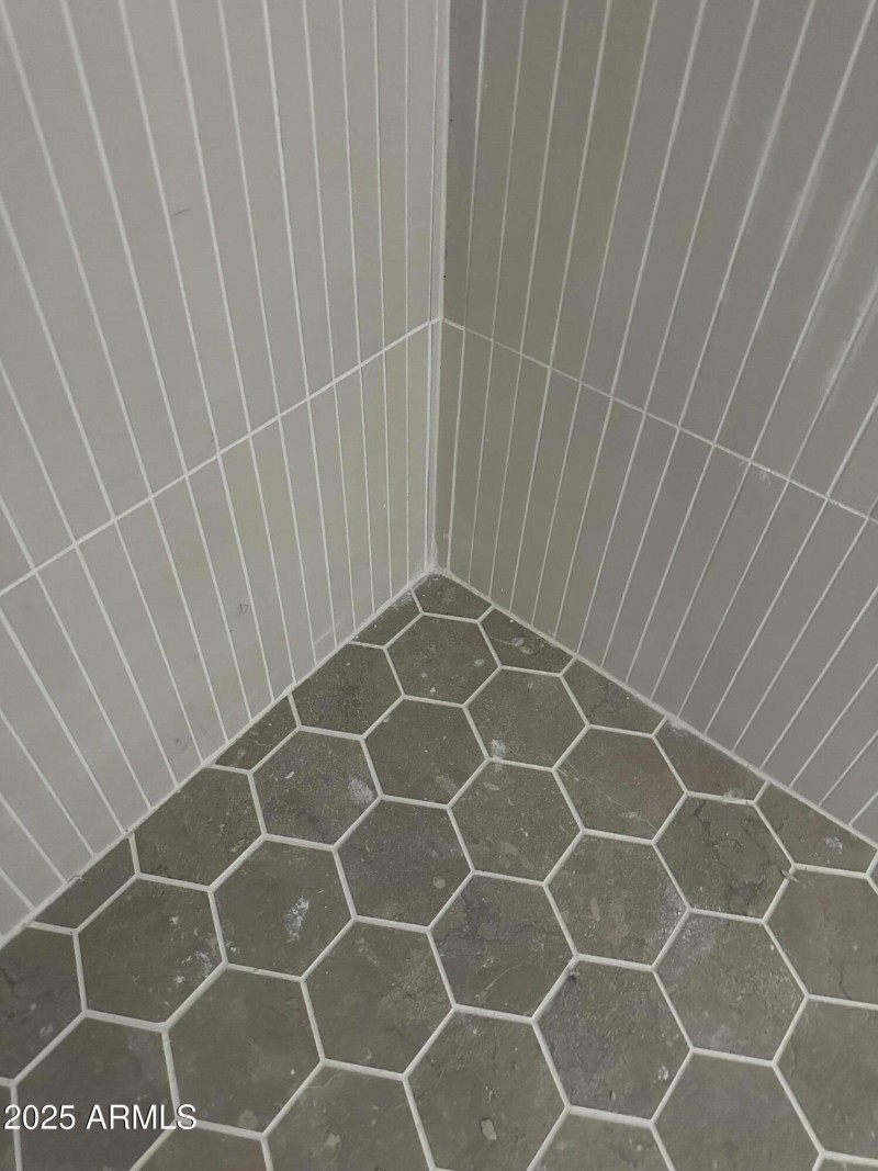 Sample Shower Tiling (10.10)