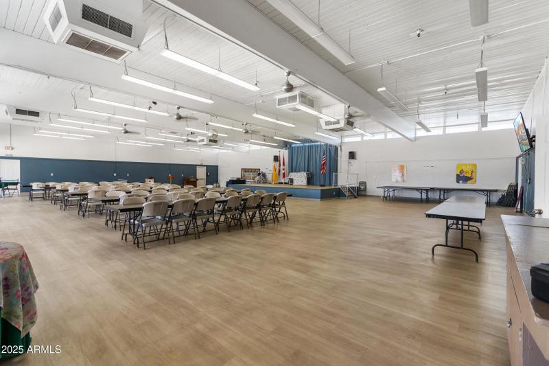 43_46_41_36_44_48_32_36_38_img_2244