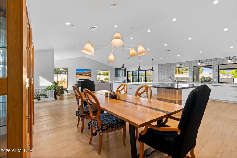 14-web-or-mls-3842-e-san-miguel-ave