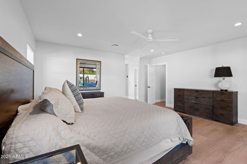 16-web-or-mls-3842-e-san-miguel-ave