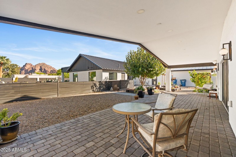 34-web-or-mls-3842-e-san-miguel-ave