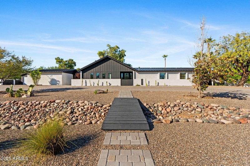 47-web-or-mls-3842-e-san-miguel-ave