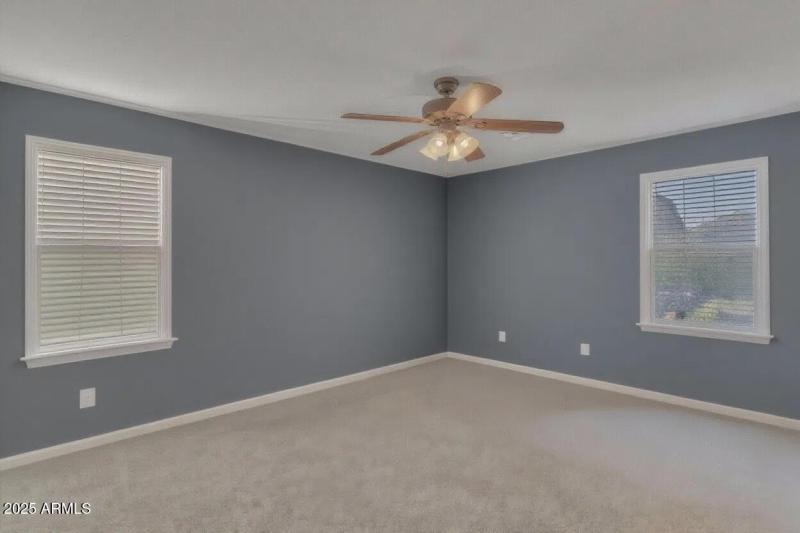 19-Upstairs bedroom 3 with jack and jill