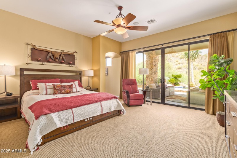 Summit Master Bedroom 3