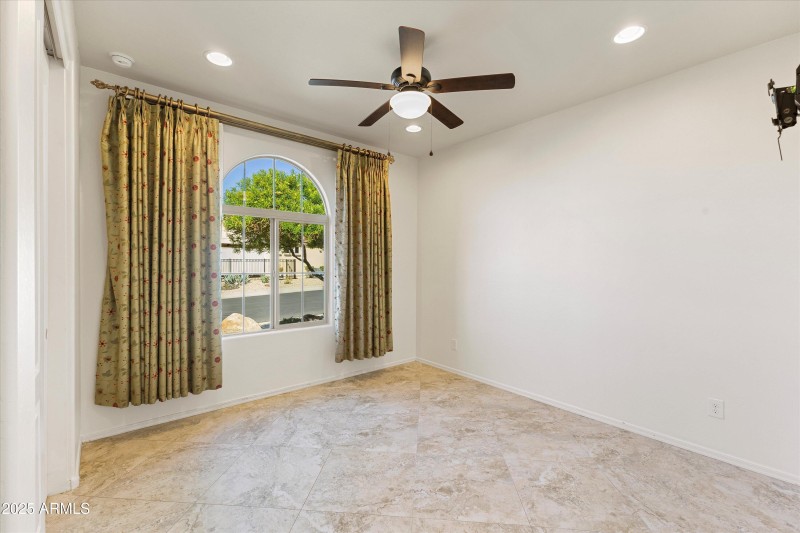 16-26735 W Oraibi Dr