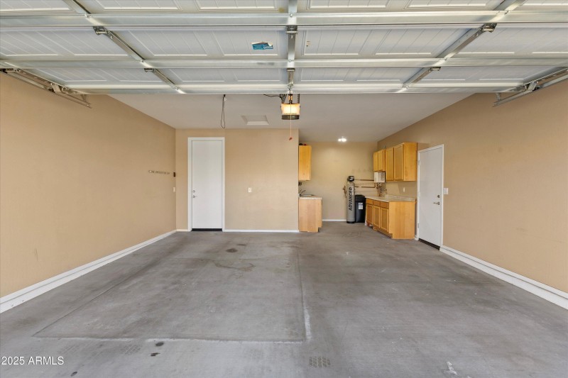 32-26735 W Oraibi Dr