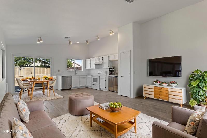 img_010 - Kitchen - Scandinavian - 1