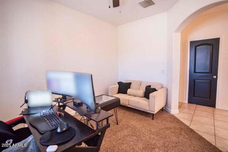 listing office - Edited