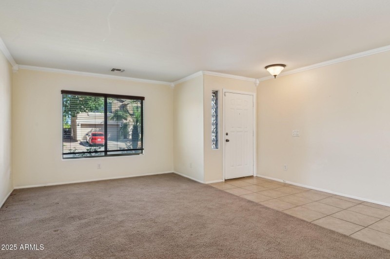 6-web-or-mls-40939-w-hayden-dr