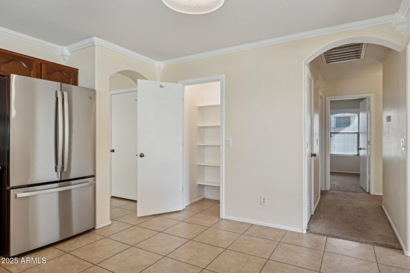 10-web-or-mls-40939-w-hayden-dr