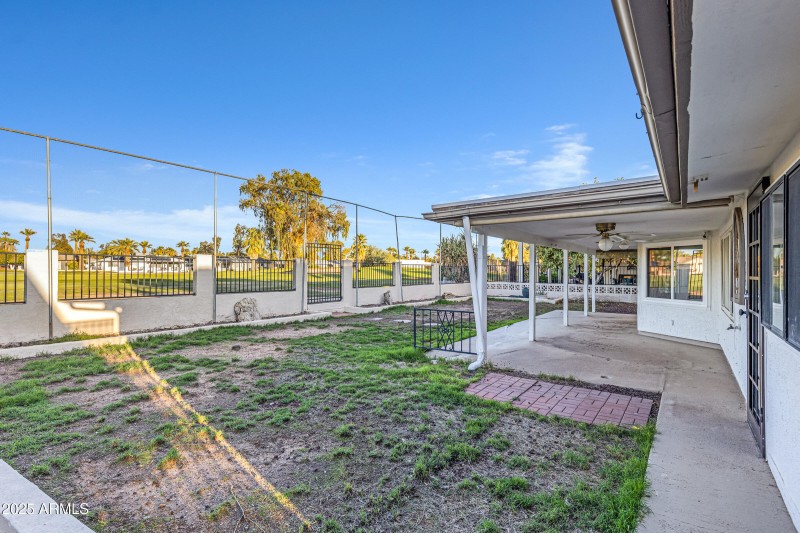 635 S Edgewater Dr-27