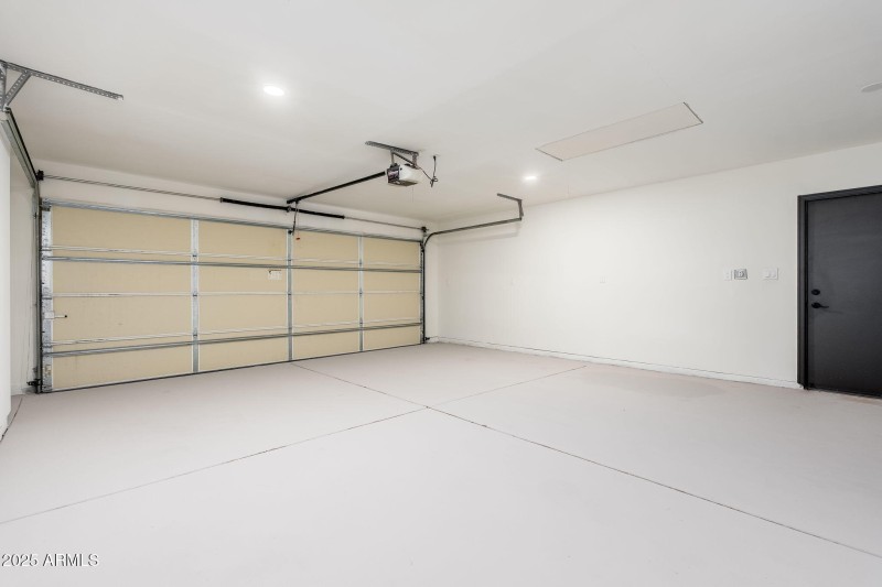 1805 W Cheyenne Dr - 31