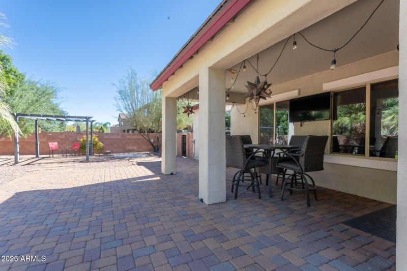 low maintenance back yard