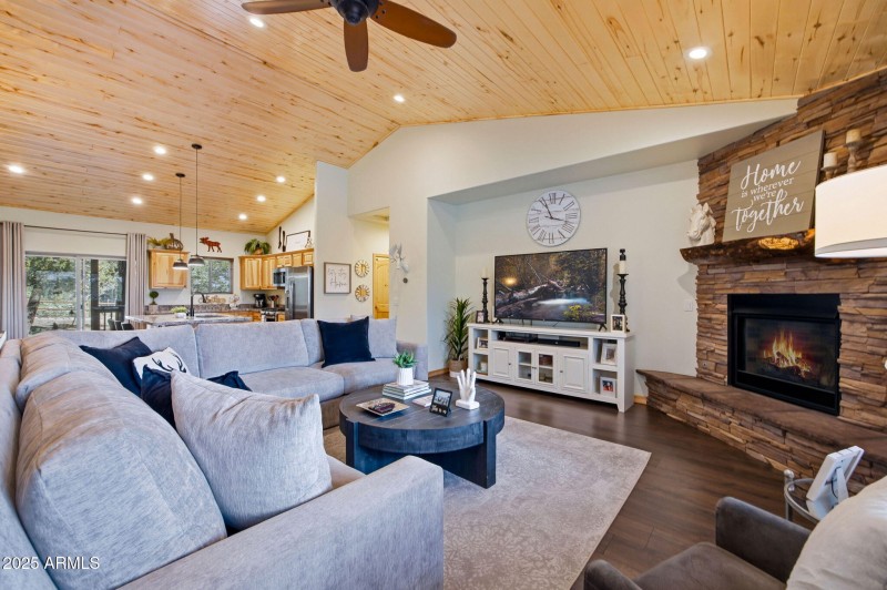 2234FairwayDr-HeberOvergaard-AZ-8