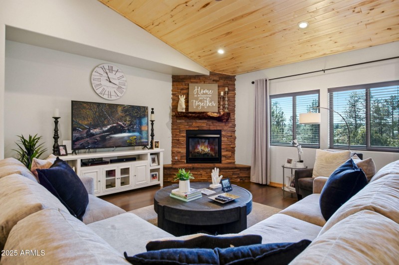 2234FairwayDr-HeberOvergaard-AZ-9