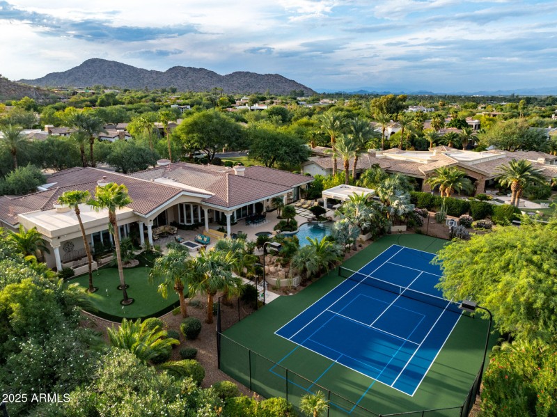 MLS - 8305 N 50th St - Paradise Valley,