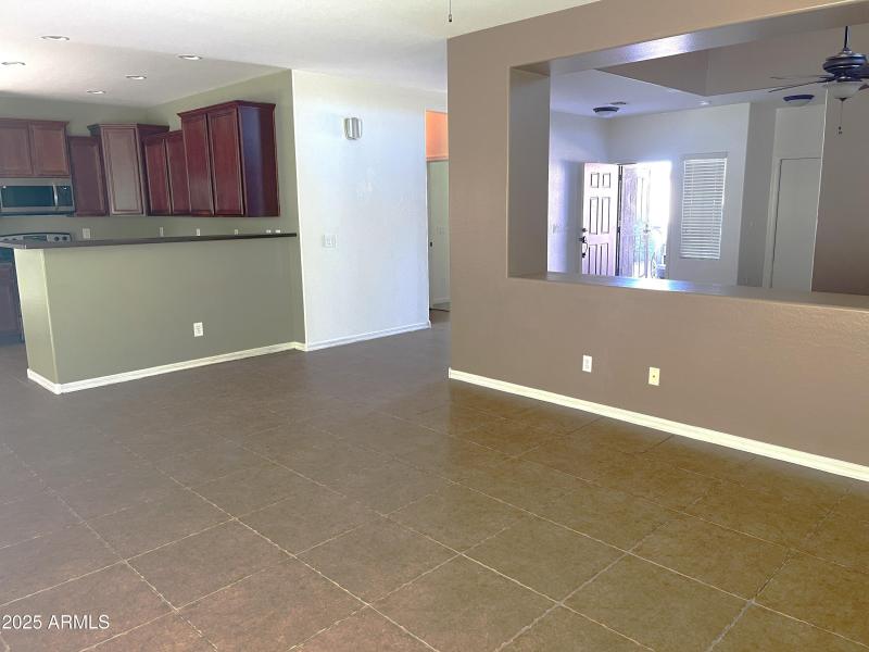 20251017_210053651_iOS