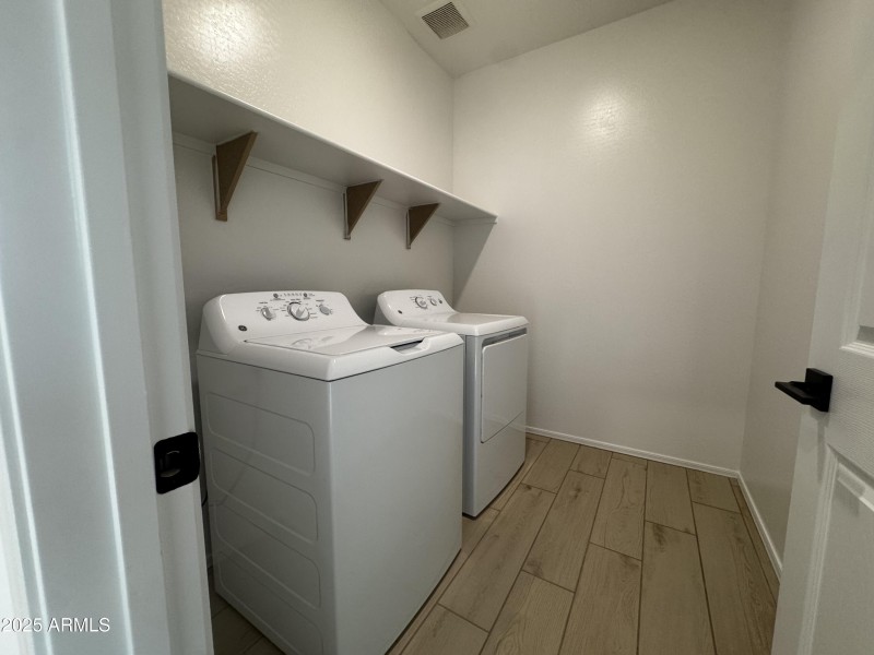009_Laundry