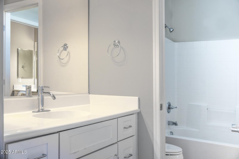 Jack and Jill Vanity