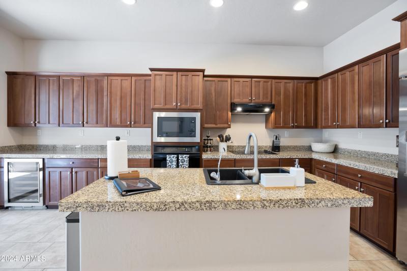 Large open kitchen area