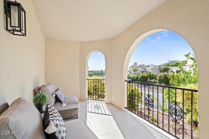 GUEST ROOM #1 PRIVATE PATIO