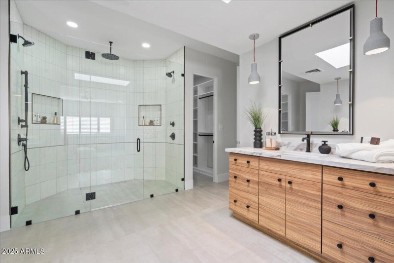 PRIMARY BATH TOWARD CLOSET