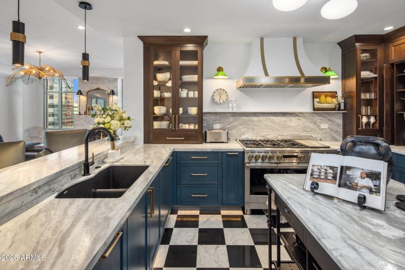 Gorgeous Gourmet Chef Kitchen