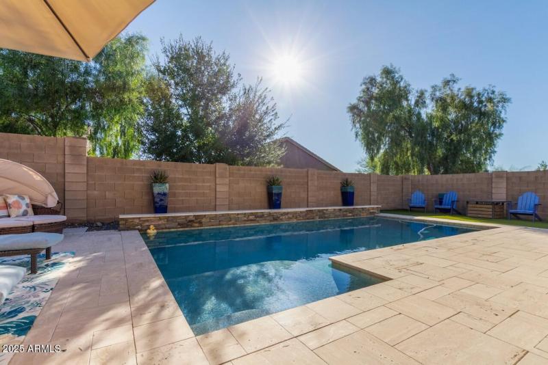 26-Pool with Water Feature