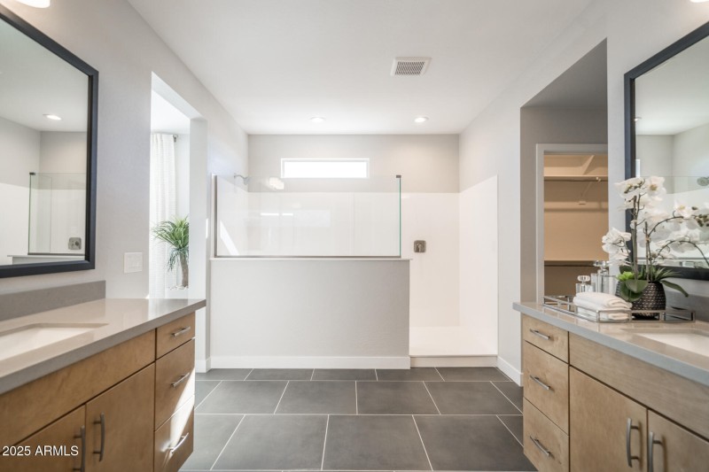 7921 E. Raleigh Avenue