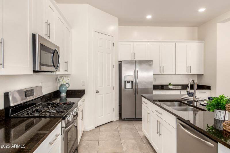 15 - Swayback 10502 - Copy - Copy - Copy