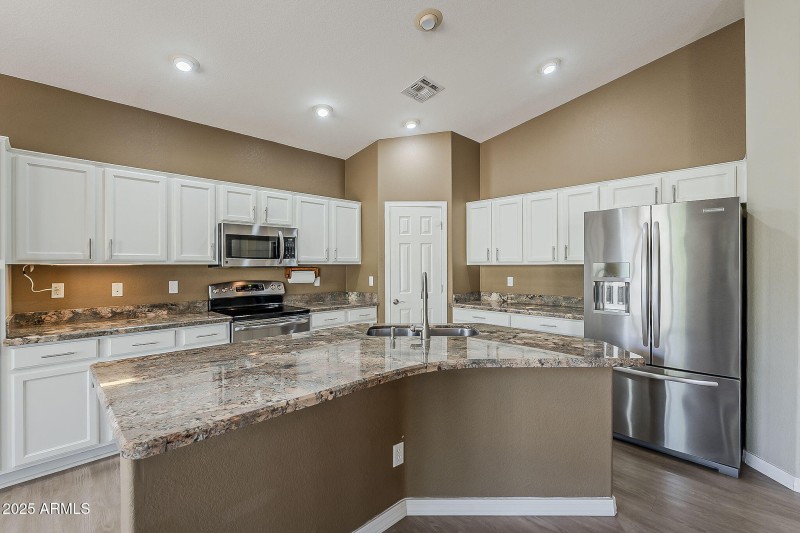 13-web-or-mls-Walnut-13