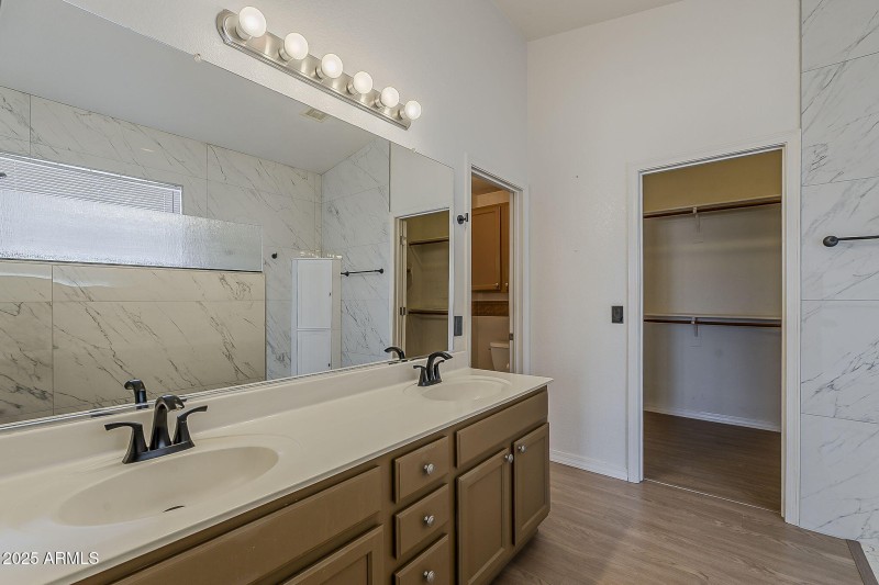 30-web-or-mls-Walnut-30