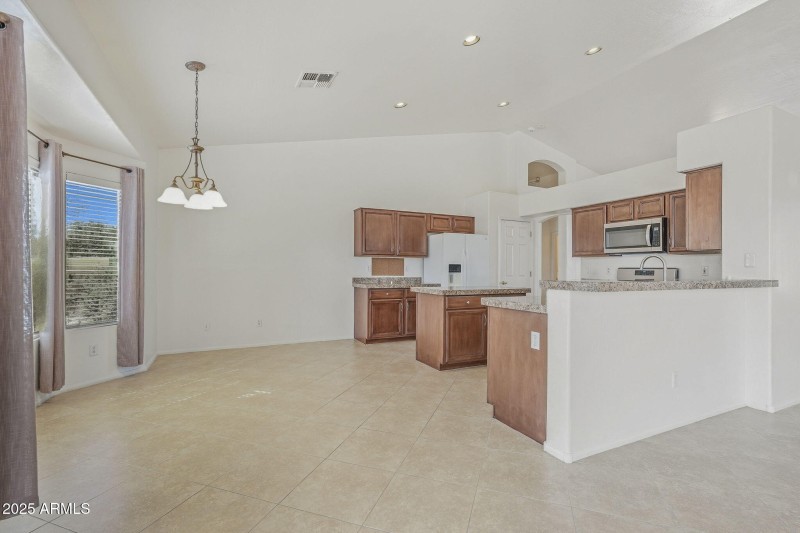 16-web-or-mls-ListerPros-16