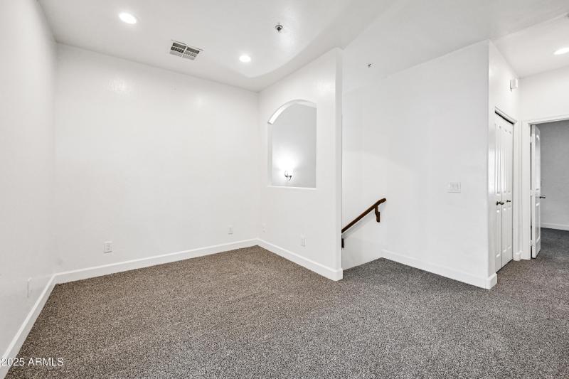 11-4608WMA1190-ocupix-