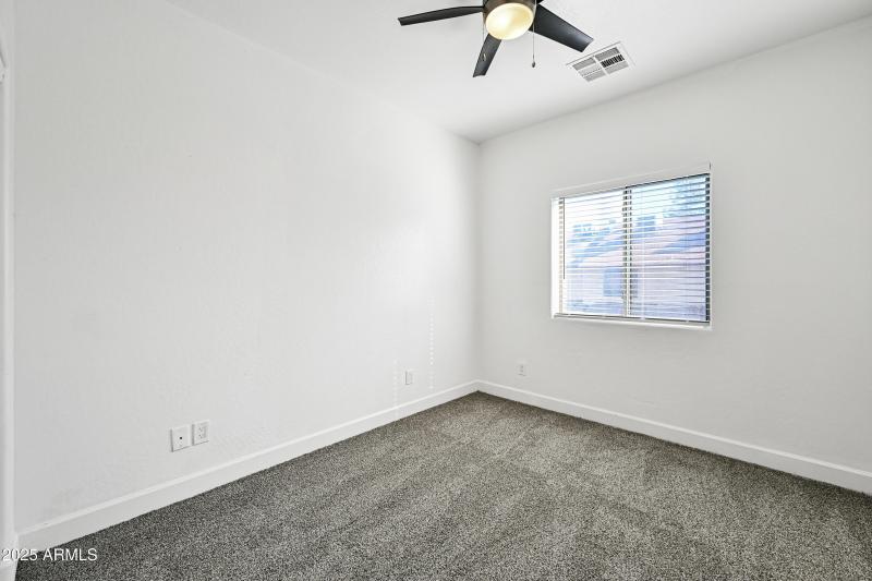 19-4608WMA1190-ocupix-