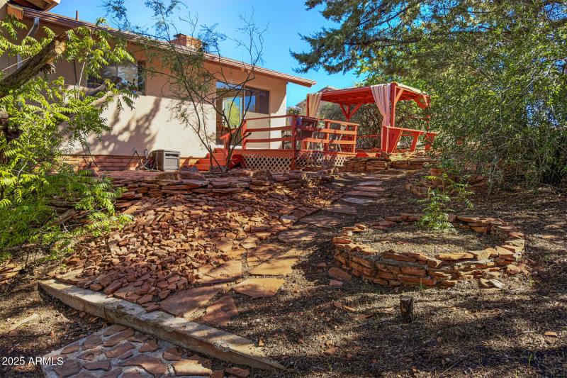 Lots of Natural Shade