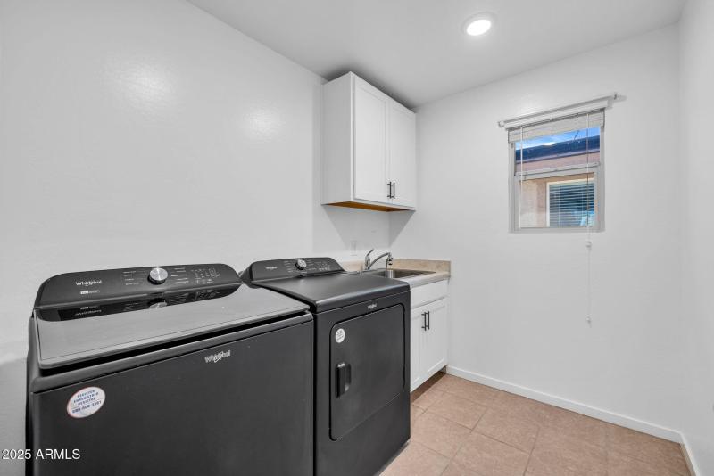 16-web-or-mls-896A1517