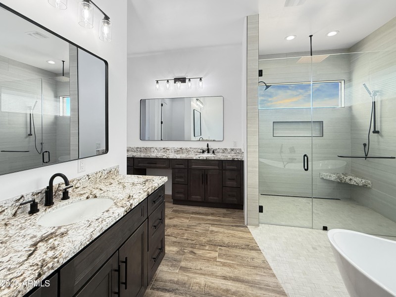 Primary Bath – Designer Finishes