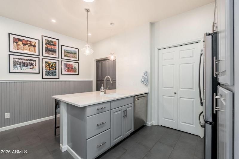 2922 N Rio De Flag Dr - 20