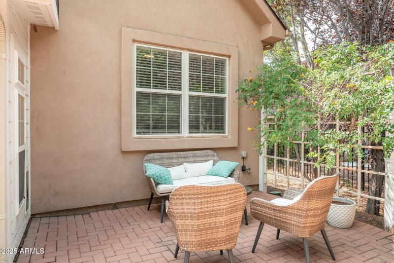 2922 N Rio De Flag Dr - 54