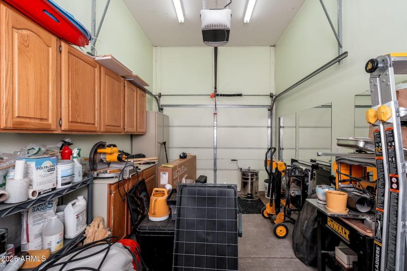 2922 N Rio De Flag Dr - 45