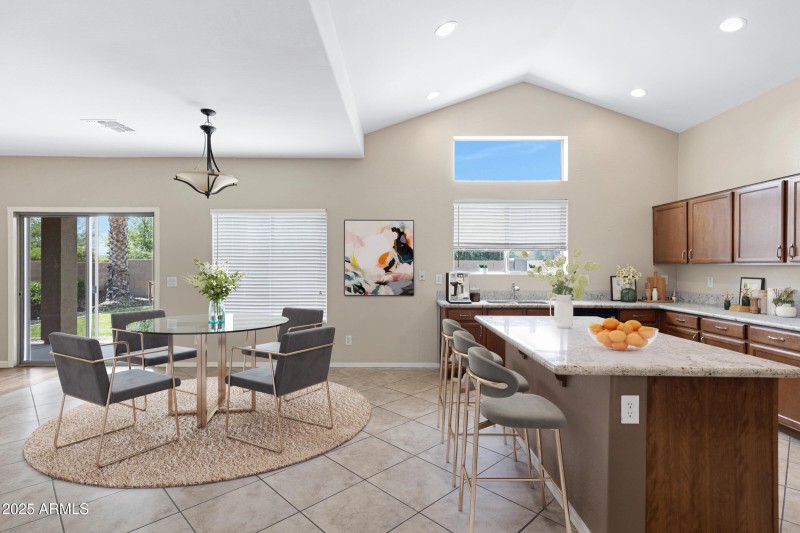 19616 N Toya St-11_VS