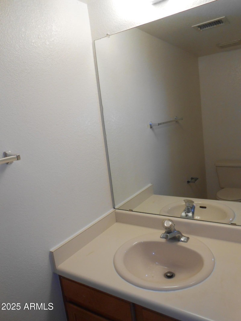 document-e570d9a8-e719-40c3-8e67-c687d73